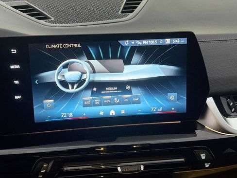 Used 2025 BMW X2 xDrive28i image 34