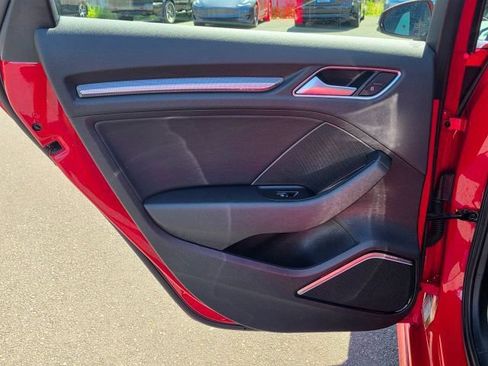 Used 2017 Audi A3 e-tron Premium Plus w/ Technology Package FWD image 36