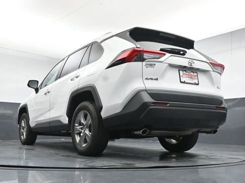 Used 2023 Toyota RAV4 XLE FWD image 37