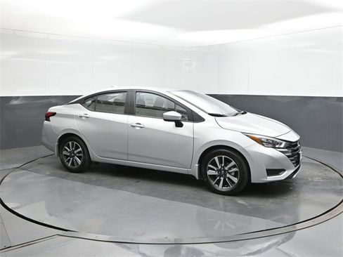 New 2025 Nissan Versa SV w/ Trunk Package image 17