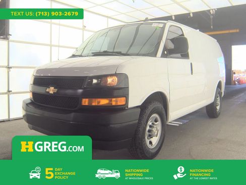 Used 2021 Chevrolet Express 2500 w/ Driver Convenience Package RWD image 1