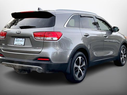 Used 2017 Kia Sorento EX w/ EX Premium Package image 14