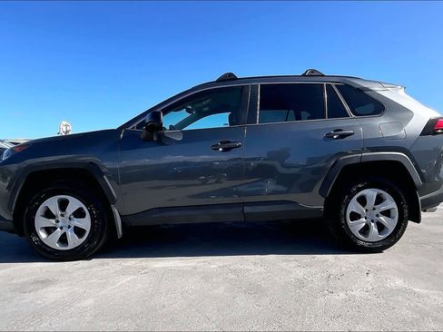 Used 2020 Toyota RAV4 LE w/ Carpet Mat Package FWD image 3