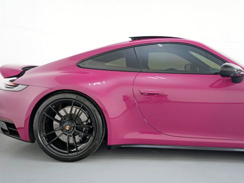 Used 2024 Porsche 911 Carrera GTS w/ Premium Package image 57