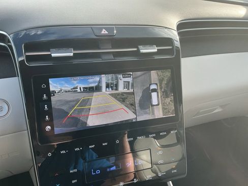 Used 2024 Hyundai Tucson Limited image 23