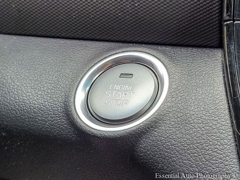 Used 2021 Hyundai Ioniq Blue FWD image 16