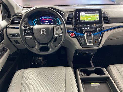 Used 2021 Honda Odyssey Elite image 23