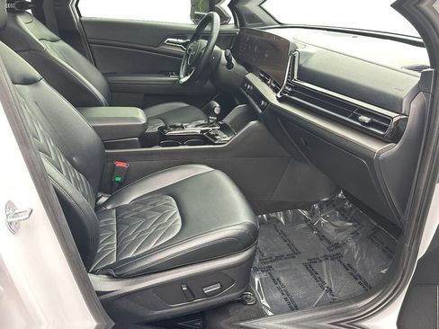 Certified 2023 Kia Sportage X-Pro Prestige AWD/4WD image 9
