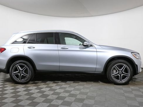 Used 2022 Mercedes-Benz GLC 300 4MATIC image 8