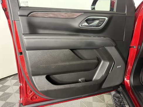 Used 2023 Chevrolet Tahoe Z71 w/ Luxury Package image 16