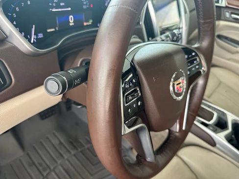 Used 2016 Cadillac SRX Premium image 17