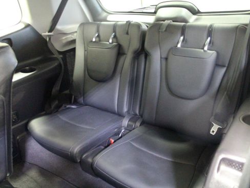 Used 2011 Toyota Highlander Limited w/ Tow Pkg AWD/4WD image 22