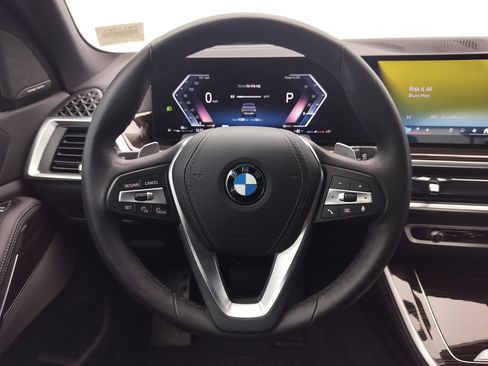 Used 2026 BMW X5 sDrive40i RWD image 12