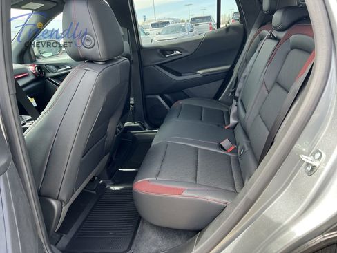 New 2026 Chevrolet Equinox RS AWD/4WD image 9