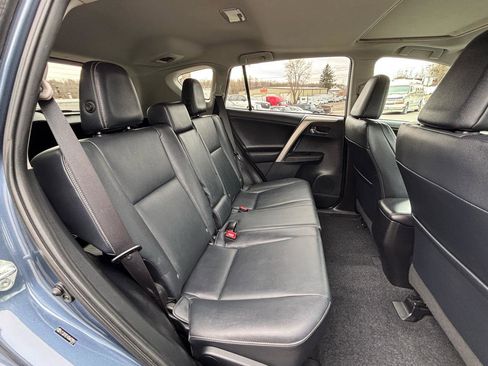 Used 2013 Toyota RAV4 Limited image 18