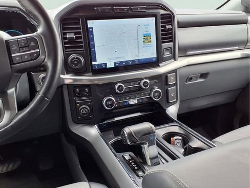 Used 2021 Ford F150 Lariat w/ Equipment Group 502A High AWD/4WD image 5