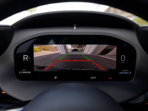 New 2026 McLaren Artura RWD image 35
