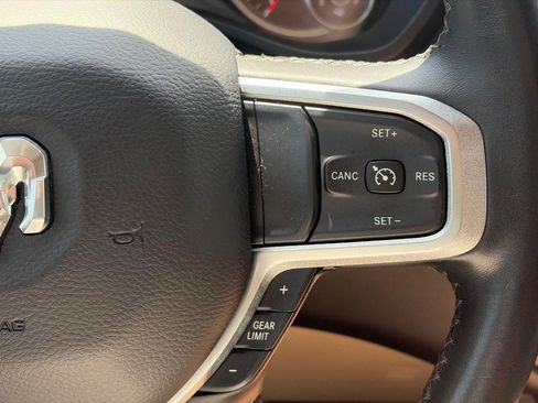 Used 2019 RAM 1500 Big Horn AWD/4WD image 23