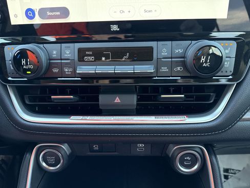 Certified 2026 Toyota Grand Highlander Platinum image 17