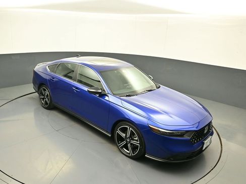 Used 2024 Honda Accord Sport image 35