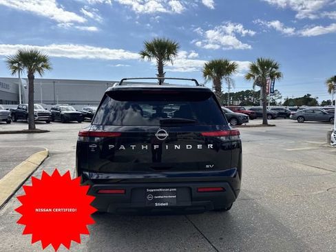 Certified 2024 Nissan Pathfinder SV image 5