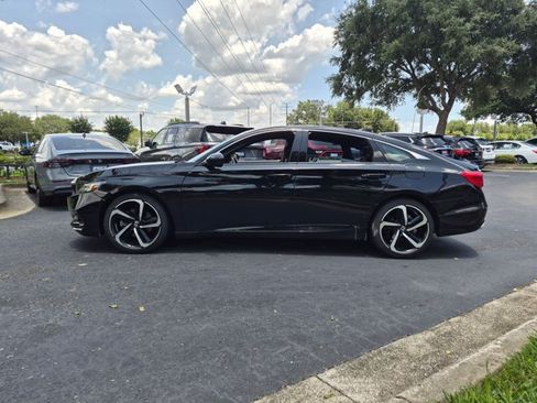 Used 2020 Honda Accord Sport image 4