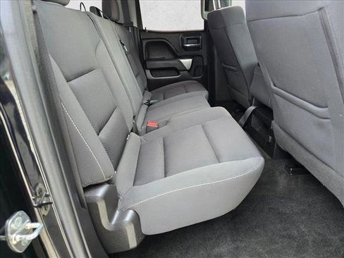 Used 2018 Chevrolet Silverado 1500 LT AWD/4WD image 17