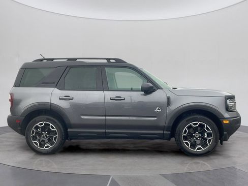 Certified 2025 Ford Bronco Sport Outer Banks w/ Outer Banks Tech Package+ AWD/4WD image 7