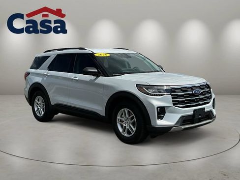 Used 2026 Ford Explorer Active w/ Active Comfort Package RWD image 6