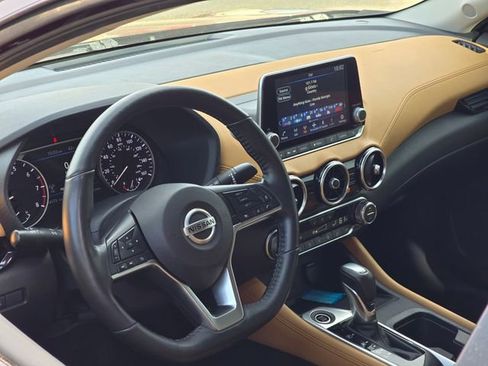 Used 2022 Nissan Sentra SV w/ SV Premium Package image 15