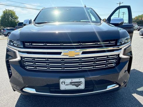 Used 2024 Chevrolet Tahoe Premier AWD/4WD image 31