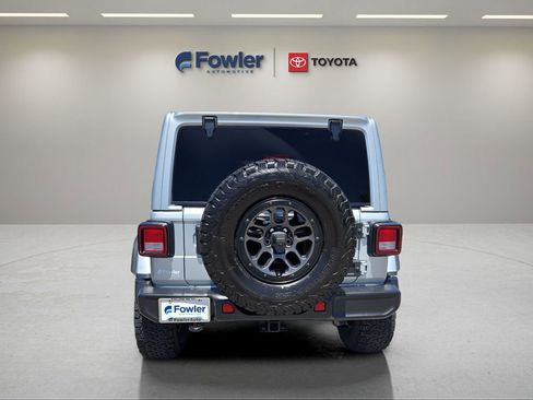 Used 2023 Jeep Wrangler Unlimited Rubicon w/ Xtreme 35 Tire Package AWD/4WD image 6
