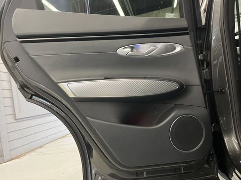 Used 2025 Genesis GV70 3.5T Sport image 29