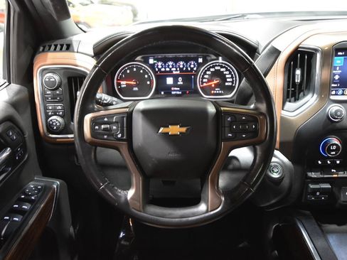 Used 2022 Chevrolet Silverado 1500 High Country AWD/4WD image 18