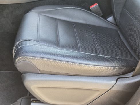 Used 2021 Mercedes-Benz GLE 350 4MATIC image 20