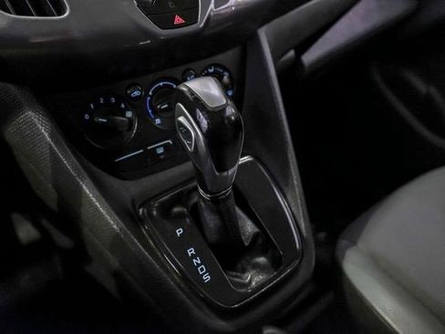 Used 2017 Ford Transit Connect XL image 23