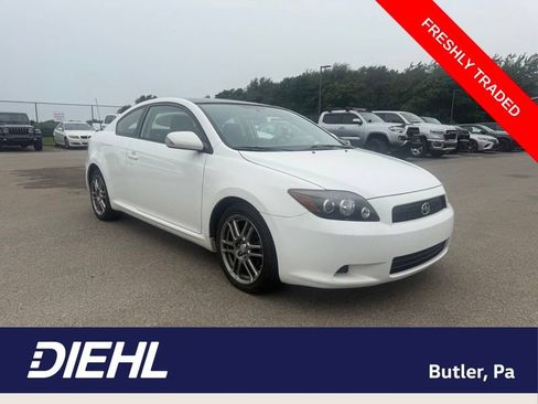Used 2010 Scion tC FWD image 1
