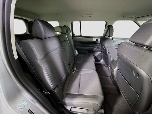 Used 2026 Hyundai Santa Fe SE FWD image 26