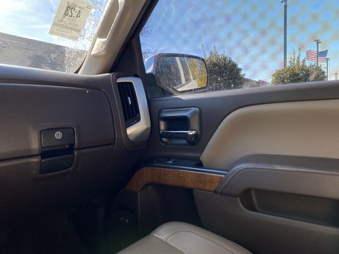 Used 2017 GMC Sierra 1500 SLT image 19