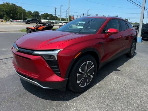 Certified 2024 Chevrolet Blazer EV LT AWD/4WD image 4