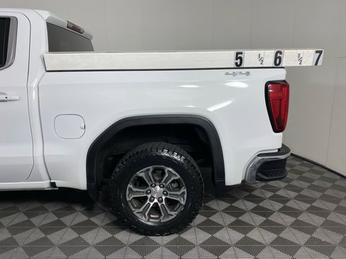 Used 2022 GMC Sierra 1500 SLE AWD/4WD image 5