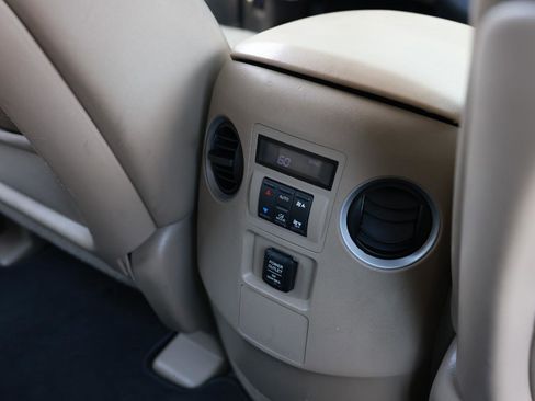 Used 2011 Honda Pilot EX-L image 40