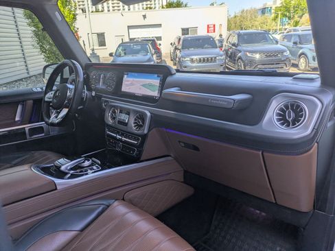Used 2022 Mercedes-Benz G 63 AMG 4MATIC image 32