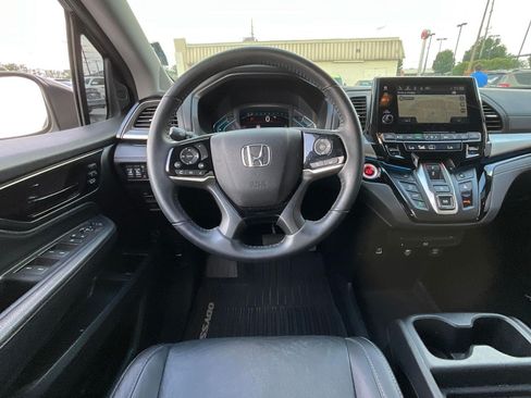 Used 2022 Honda Odyssey Touring image 8