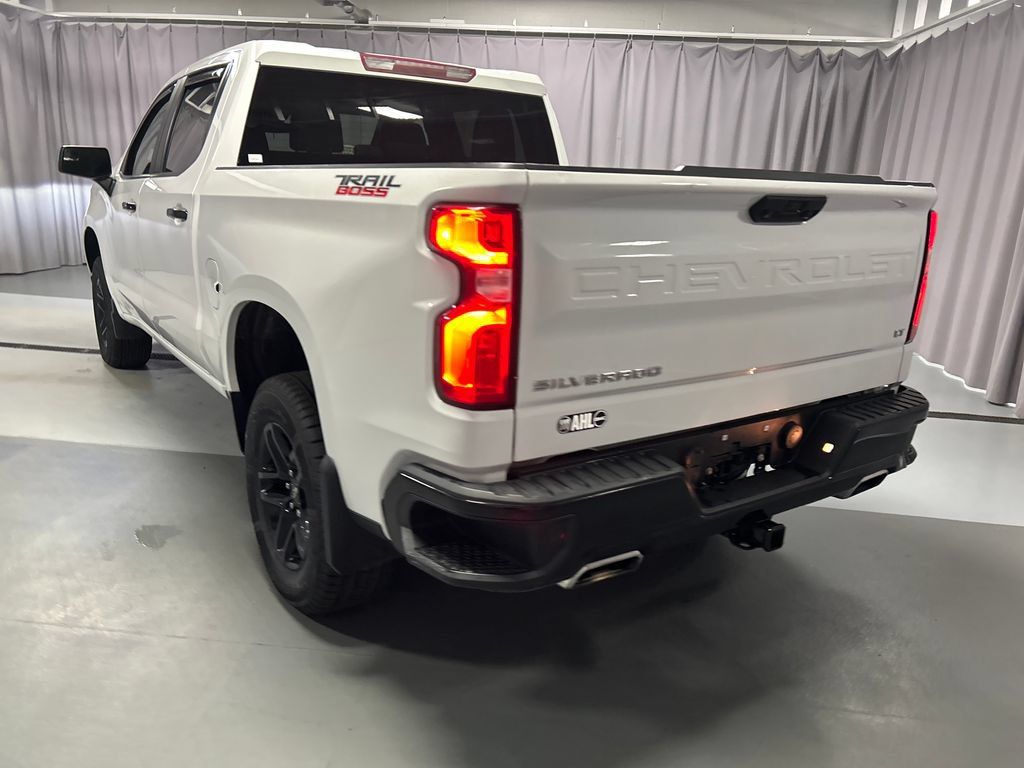 Used 2023 Chevrolet Silverado 1500 LT Trail Boss AWD/4WD image 5