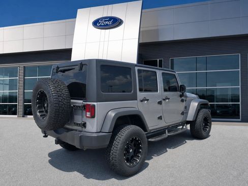 Used 2017 Jeep Wrangler Unlimited Sport w/ Quick Order Package 24S AWD/4WD image 2
