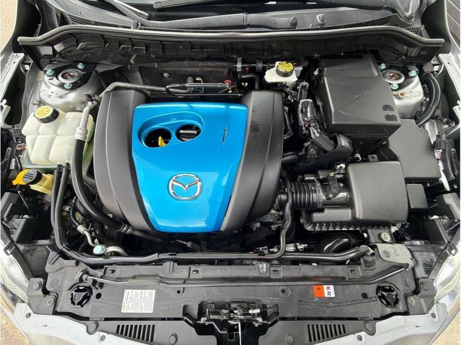 Used 2013 MAZDA MAZDA3 i Sport FWD image 24