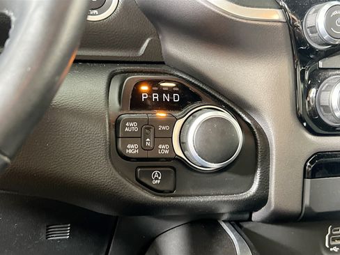 Used 2023 RAM 1500 Big Horn AWD/4WD image 17