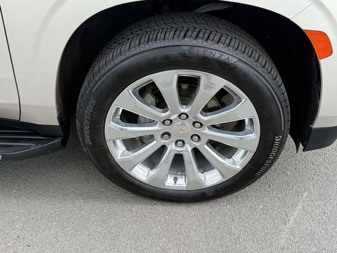 Used 2021 Chevrolet Tahoe Premier AWD/4WD image 7