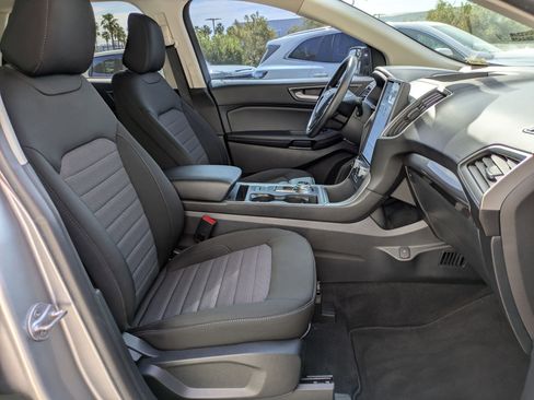 Used 2022 Ford Edge SE w/ Black Appearance Package AWD/4WD image 28